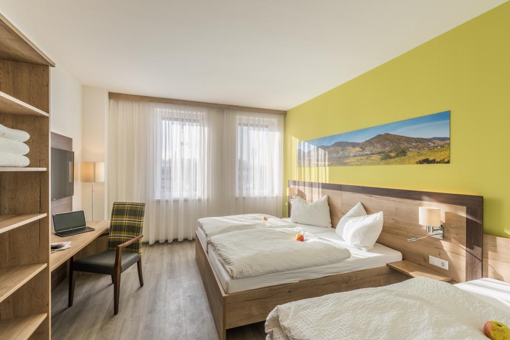 Sleepin Premium Motel Loosdorf Экстерьер фото